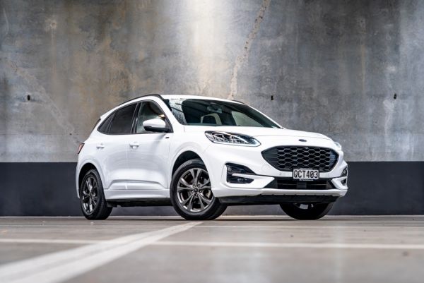 2023 Ford Escape ST-Line 2.5P Hybrid AWD image