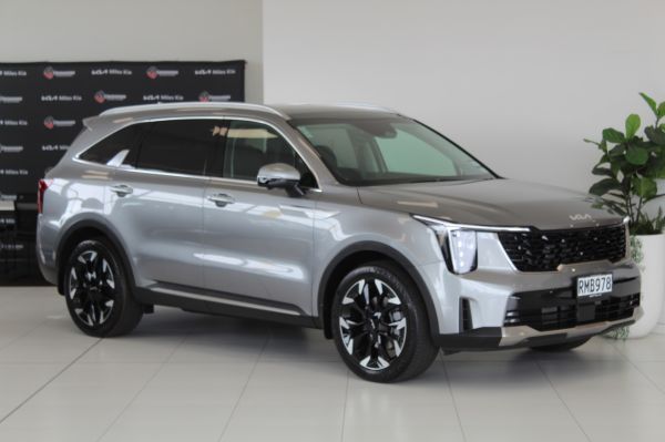 2025 Kia Sorento PREMIUM AWD 2.2L DIESEL image