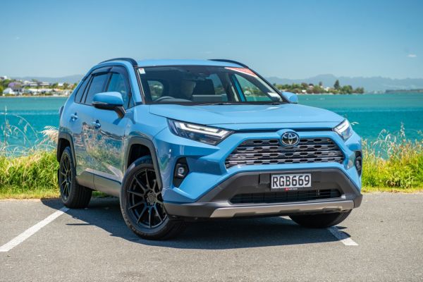 2025 Toyota RAV4 GXL Ready to go image