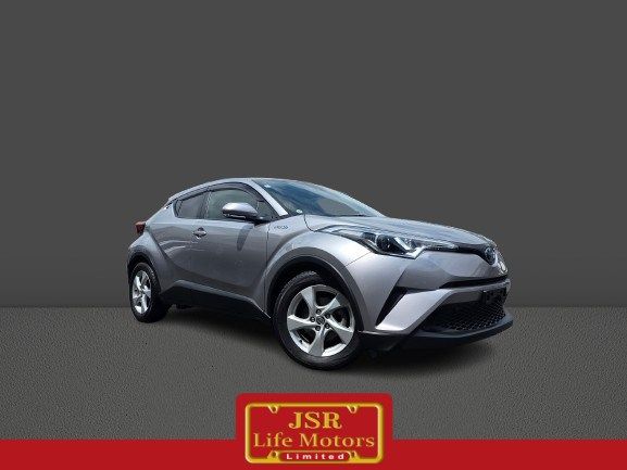 2017 Toyota C-HR S image