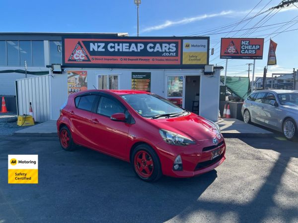 2013 Toyota Aqua Hatchback HYBRID image