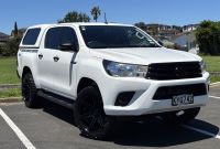 Image for 2017 Toyota Hilux Ute SR 2.8 TURBO DIESEL 4X4