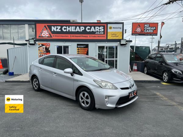 2012 Toyota Prius Hatchback HYBRID image