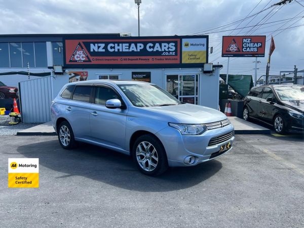 2013 Mitsubishi Outlander Wagon PHEV image