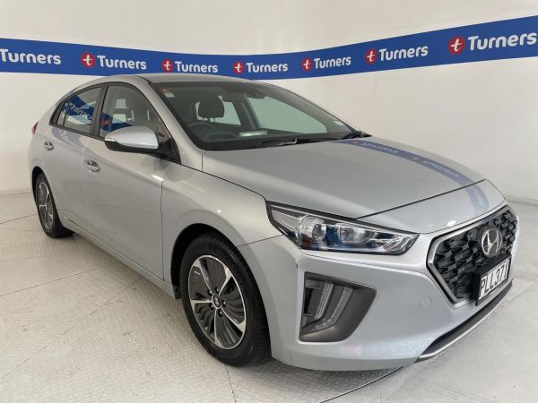 2022 Hyundai Ioniq Hatchback PHEV image