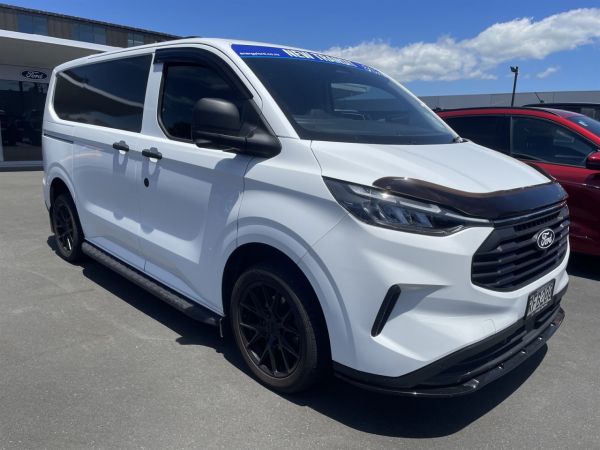 2025 Ford Transit CUSTOM 320 SWB image