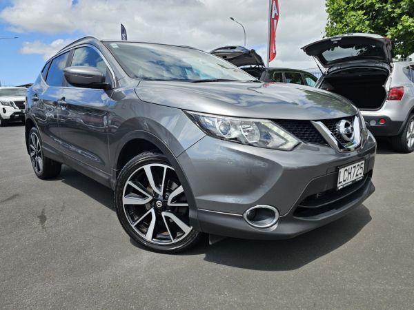 2017 Nissan Qashqai SUV ST-L 2.0P image