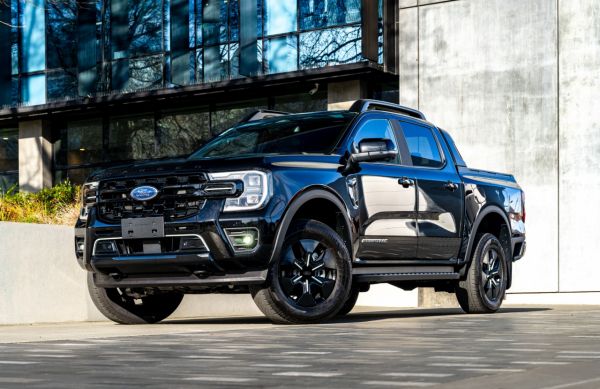 2025 Ford Ranger Stormtrak 4WD Hybrid image