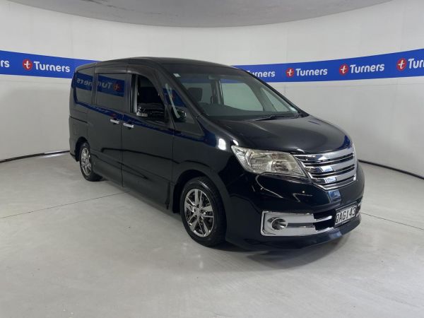 2011 Nissan Serena Wagon image