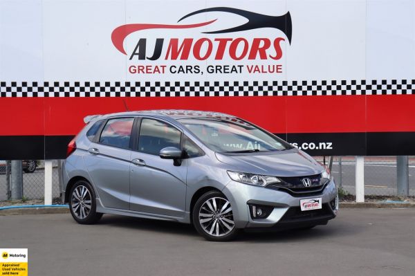 2015 Honda Fit Hatchback Jazz 1.5RS NZ NEW image