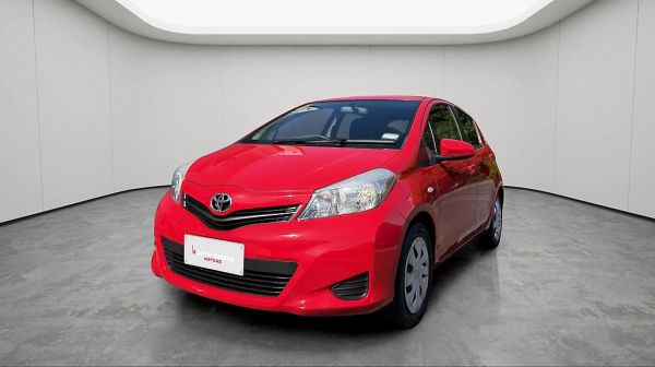 2013 Toyota Yaris Hatchback  image