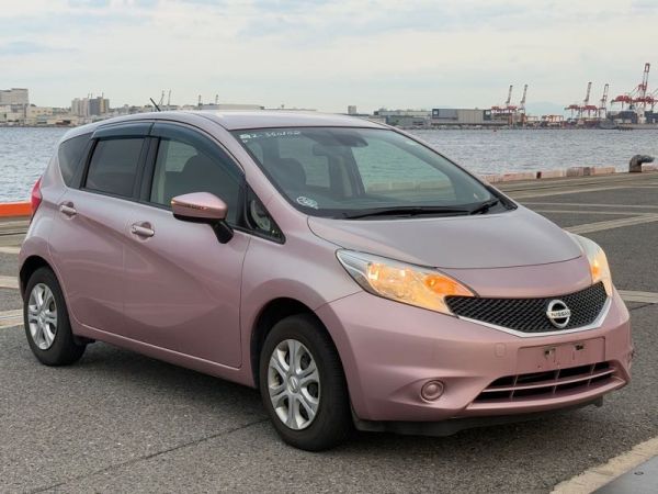 2015 Nissan Note Hatchback X V Selection Safety II image
