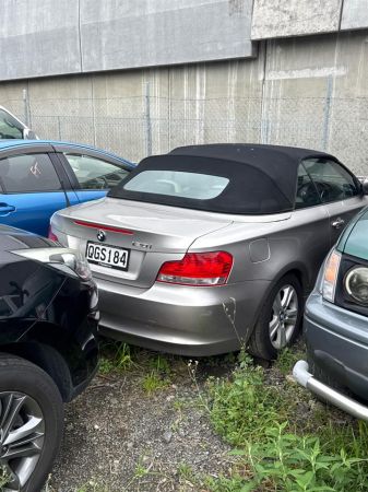 2009 BMW 120I Hatchback  image