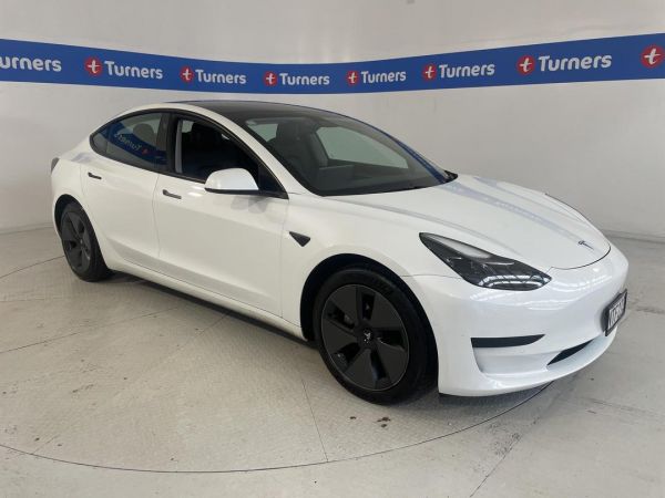2021 Tesla Model 3 Sedan Standard Range Plus image