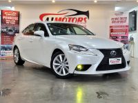 Image for 2016 Lexus is 200t 