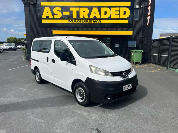 2013 Nissan NV200 Van 1.6 PETROL AUTO DOUBLE DOOR image
