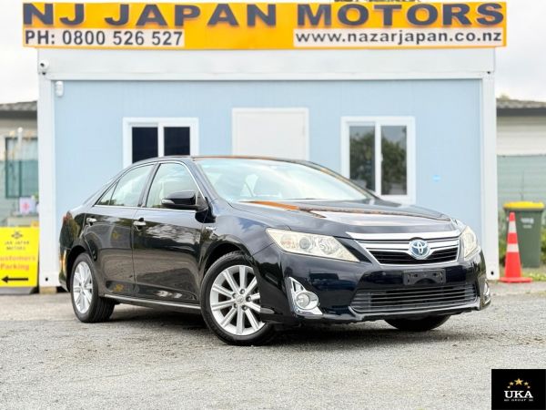 2012 Toyota Camry Sedan Hybrid | G image