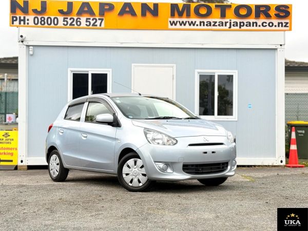 2014 Mitsubishi Mirage Hatchback S image