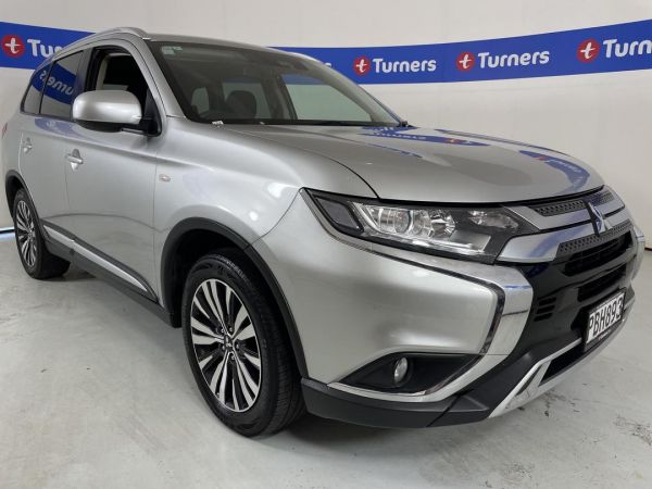 2022 Mitsubishi Outlander SUV LS image