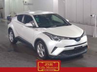 Image for 2017 Toyota C-HR S