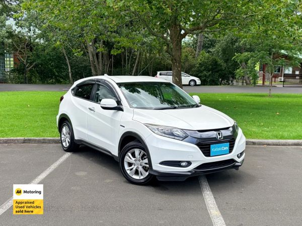 2015 Honda Vezel SUV HYBRID X image