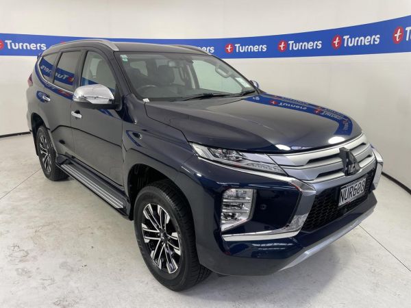 2021 Mitsubishi Pajero Sport SUV VRX image