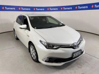 Image for 2017 Toyota Corolla Hatchback HYBRID