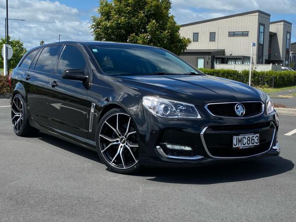 2015 Holden Commodore Wagon VF2 SV6 BLACK EDITION image