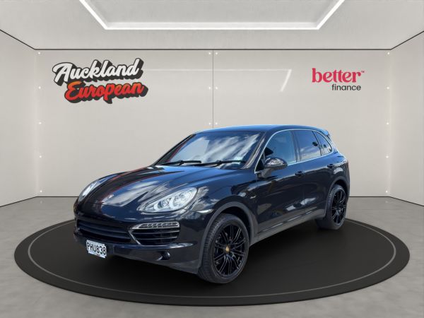 2013 Porsche Cayenne S image