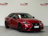 Image for 2015 Lexus IS300H Sedan HYBRID