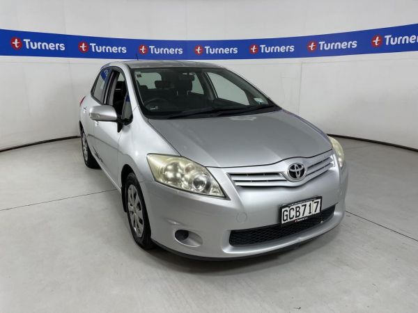 2011 Toyota Corolla Hatchback GX image