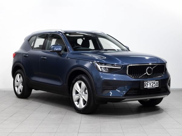 2025 Volvo XC40 B4 Plus 2.0L Petrol Mild-hybrid image