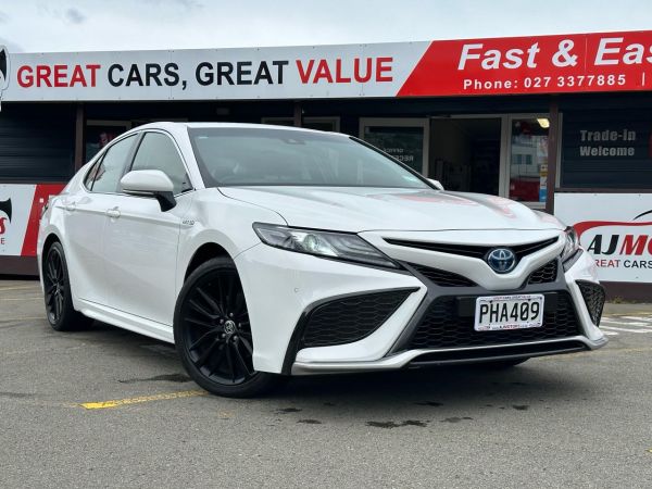 2022 Toyota Camry Sedan SX 2.5PH NZ NEW image