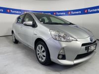 Image for 2014 Toyota Prius c Hatchback