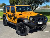 Image for 2012 Jeep Wrangler SUV MANUAL DUAL RANGE 4X4 BEAST !!
