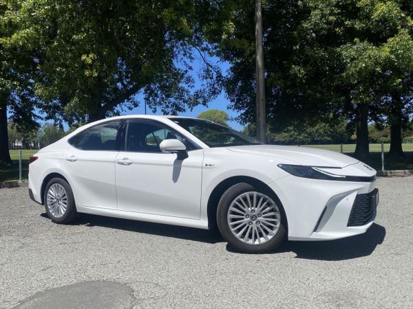 2025 Toyota Camry GX 2.5P HEV ECVT Sedan image