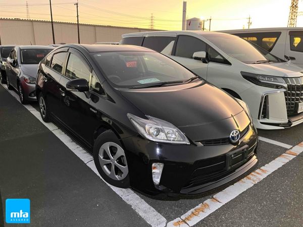 2015 Toyota Prius Hatchback S image