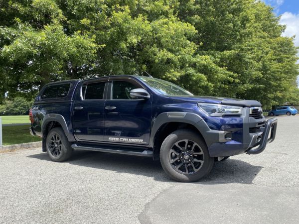2022 Toyota Hilux Sr5 Cruiser Td Dc 2. image