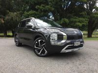 Image for 2021 Mitsubishi Outlander VRX 4WD 2.5L PETROL