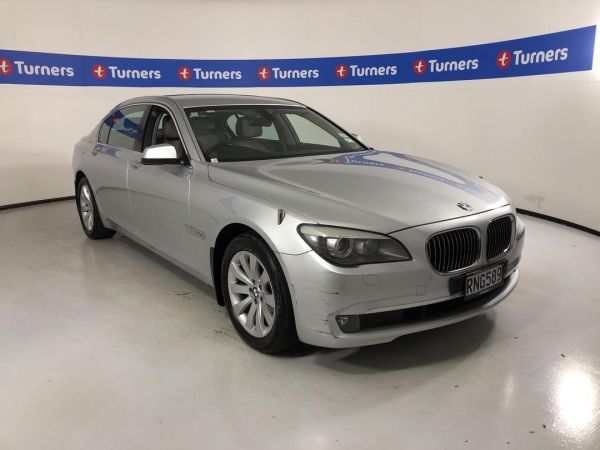 2011 BMW 7 Series Sedan 730LD image
