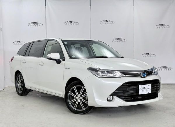 2015 Toyota Corolla G FIELDER HYBRID,Push start,TSS Safety image