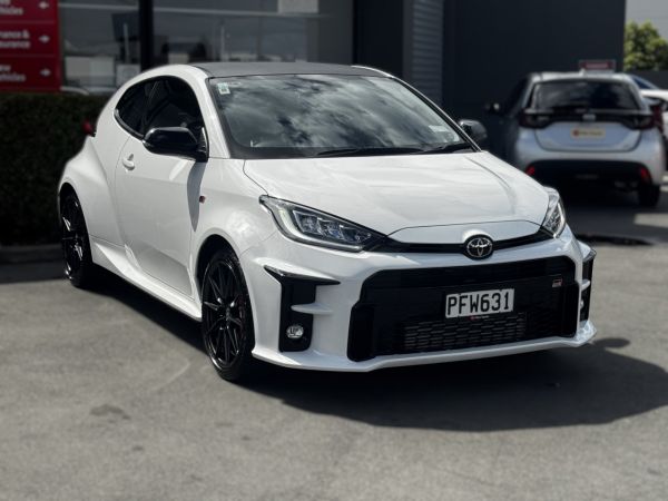 2022 Toyota Yaris GR 1.6LPT 6MT AWD HB/3D/4S image