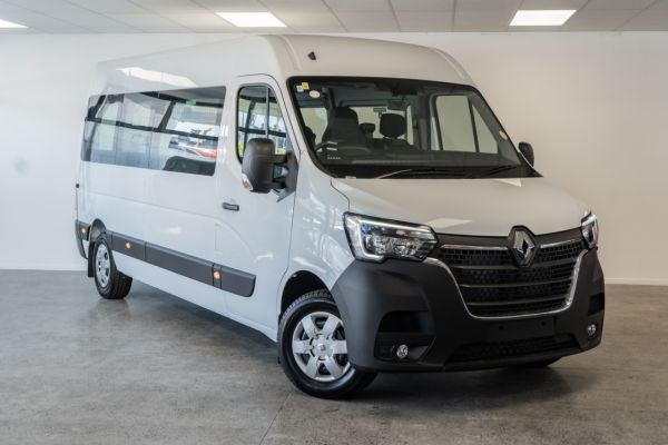 2026 Renault Master Van MINIBUS 2.3DT image