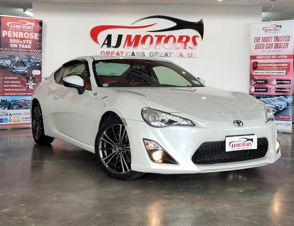 2016 Toyota 86 Coupe GT Limited image