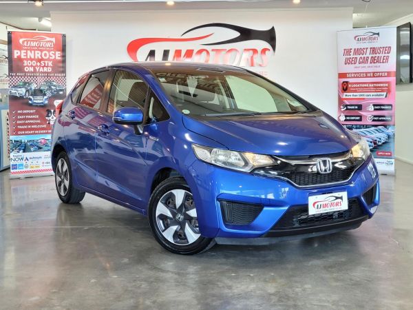 2017 Honda Fit Hatchback HYBRID F PACKAGE image