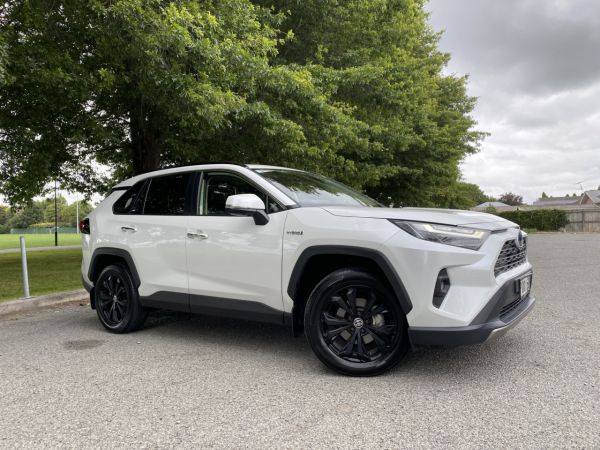 2023 Toyota RAV4 Limited 2.5P HV ECVT AWD SUV image