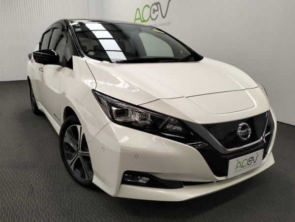 2018 Nissan Leaf Hatchback G (40kWh) image