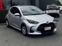 Image for 2021 Toyota Yaris HYBRID X, Hatchback, Push Start