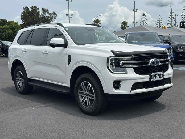 2025 Ford Everest Trend 2.0D/4Wd/10At image
