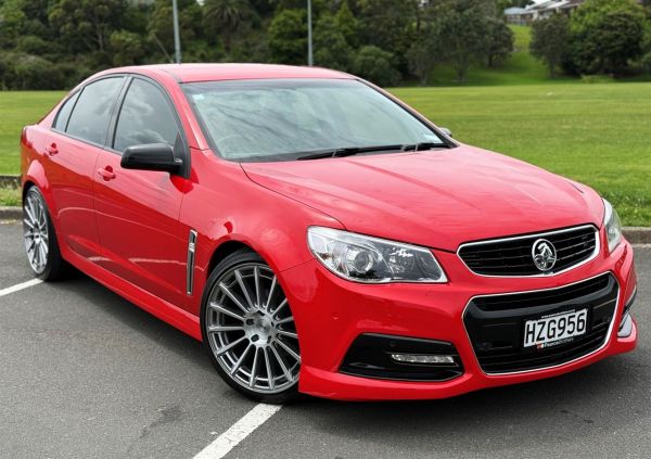 2015 Holden Commodore Sedan VF SV6 LOWERED ON 20"S image